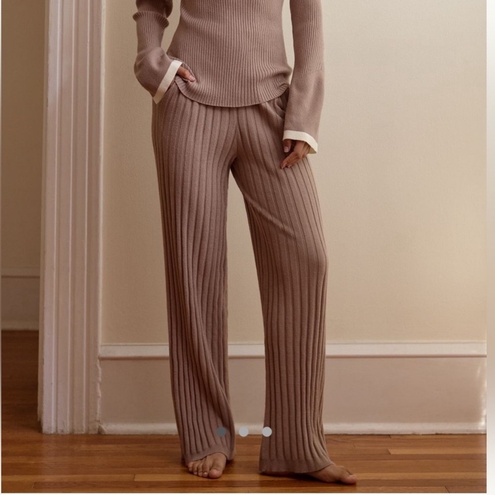 Varley Pants Simeon Rib-Knit Wide-Leg in Fungi Brown - Picture 3 of 8